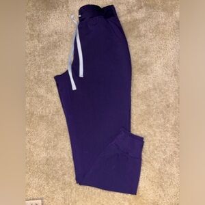 Figs PURPLE JAM high waisted, Zamora jogger, scrub pants